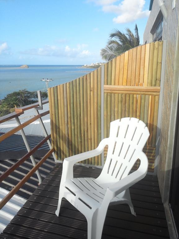Отель Le Pandanus Quatre Vents Экстерьер фото